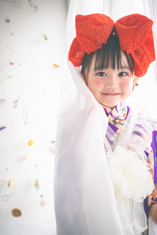 三歳七五三撮影 紫のアンティーク着物×レース被布