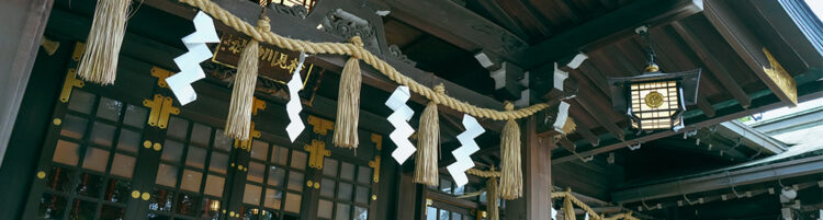 七五三のお祝いは神社とお寺、どちらでやるの？
